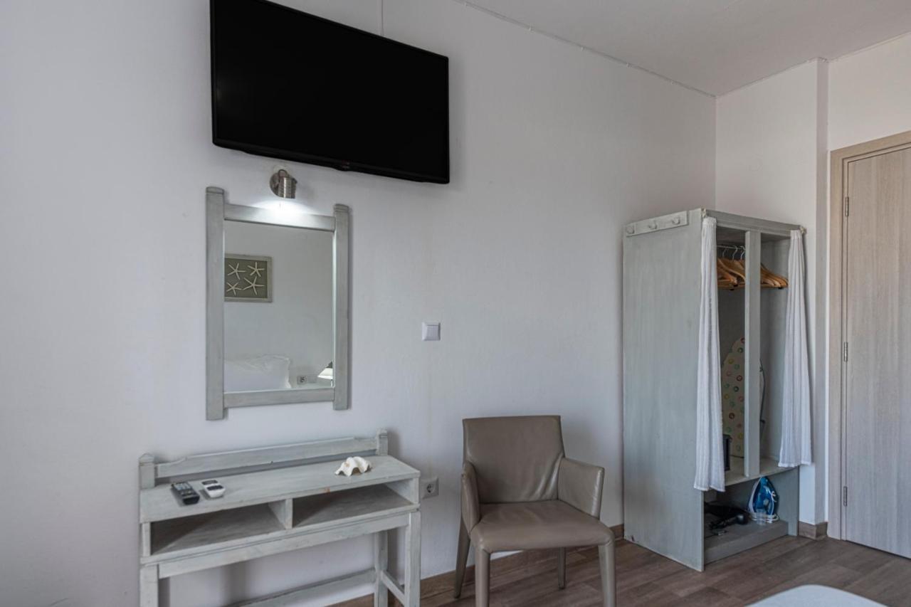נאוסה Hotel Manto מראה חיצוני תמונה