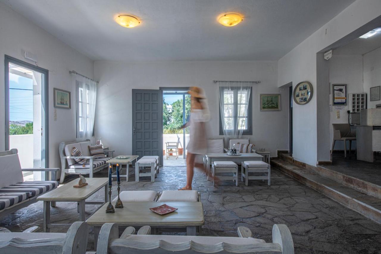 נאוסה Hotel Manto מראה חיצוני תמונה