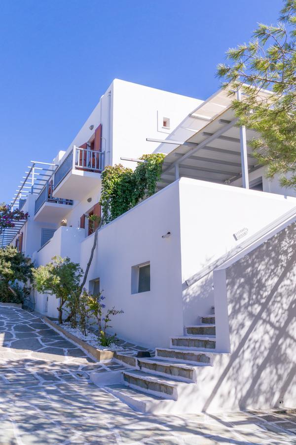 נאוסה Hotel Manto מראה חיצוני תמונה